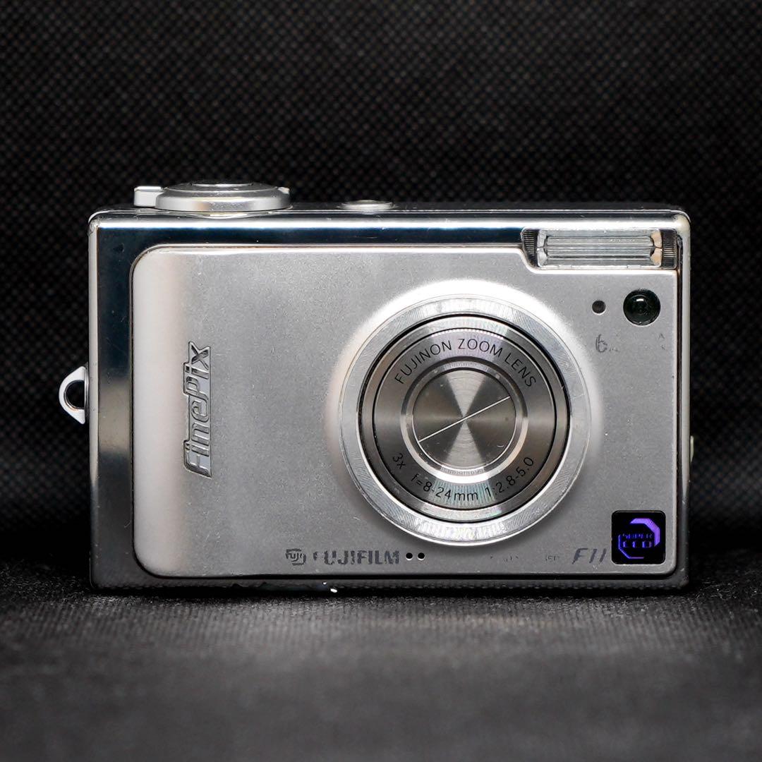 Fujifilm FinePix F11 すぐに使えます！