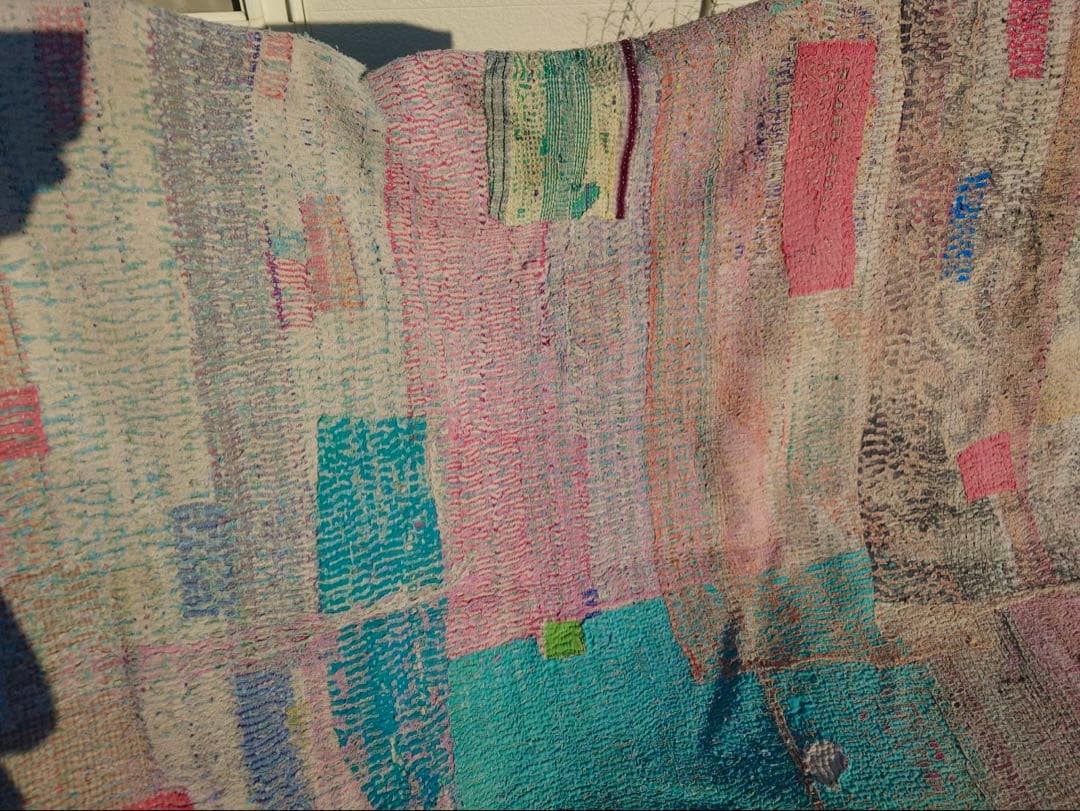 インド　ヴィンテージ　ラリーキルト カンタ　キルト　マルチカバー　ラグ