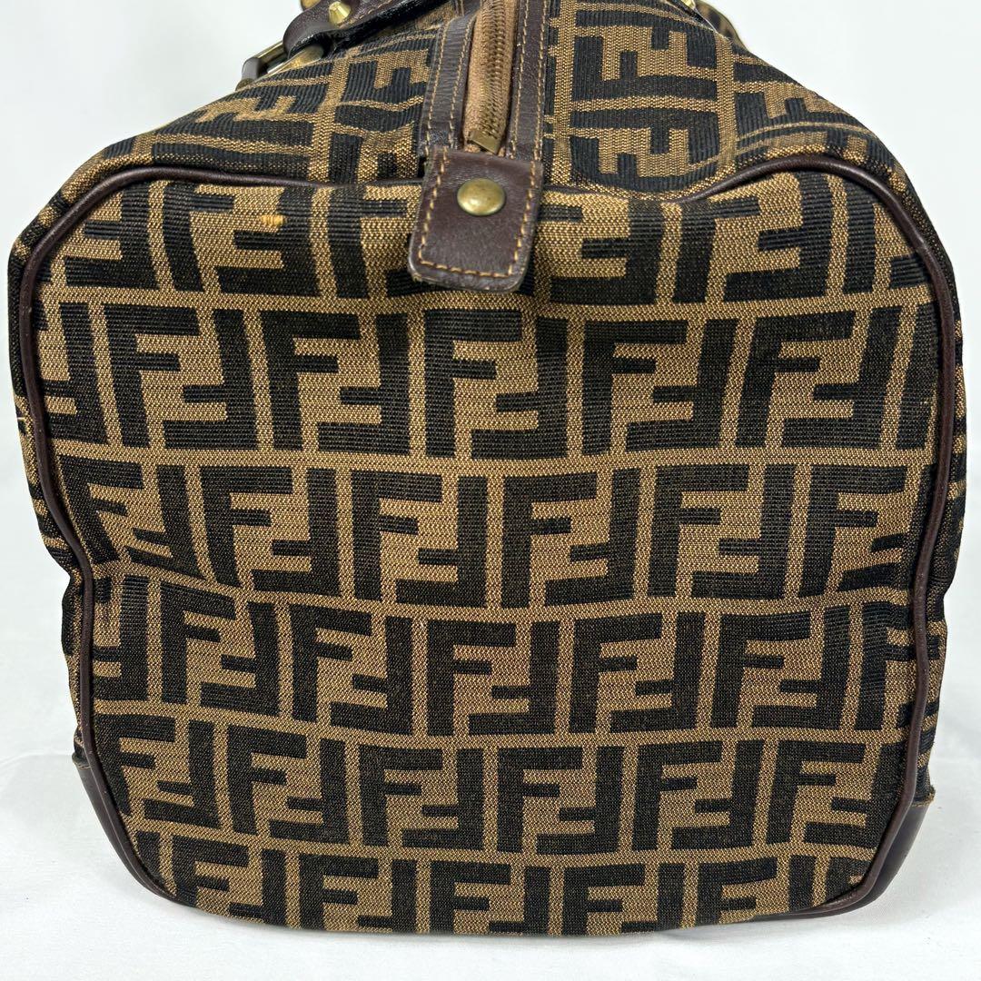 フェンディ ズッカ 総柄 ボストンバッグ キャンバス レザー 大容量 ブラウン