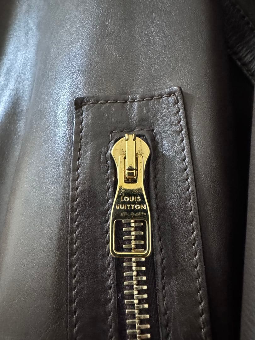 ★ゴールドリボン★子供達の未来の為に❗★専用 ルイヴィトン　革ジャン　ライダース