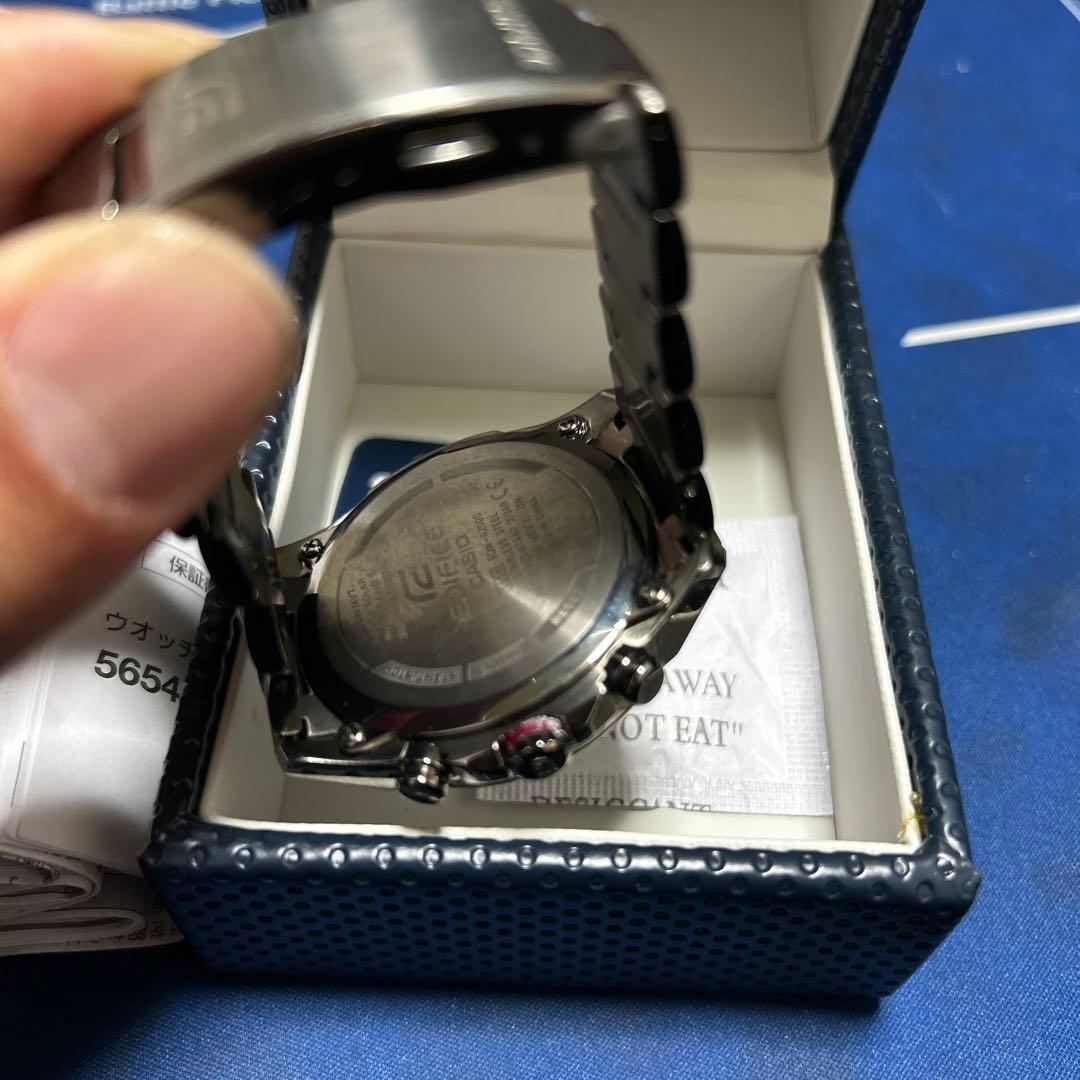 カシオエディフィスEDIFICE EQW-A2000DC