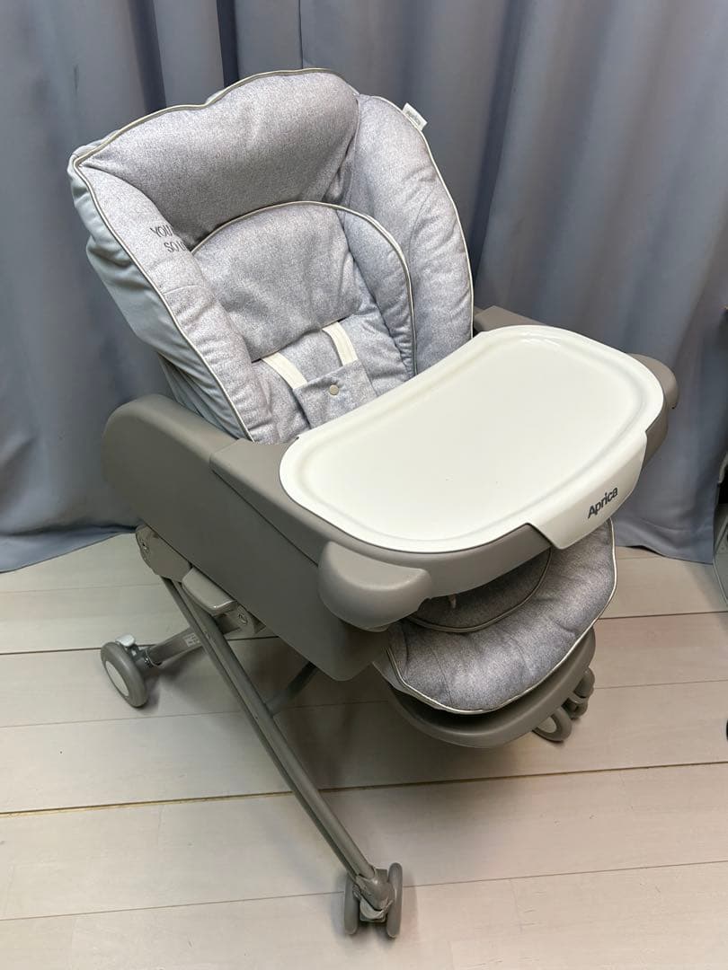 アップリカ　ユラリズム スマート プレミアム AB　ハイローチェア