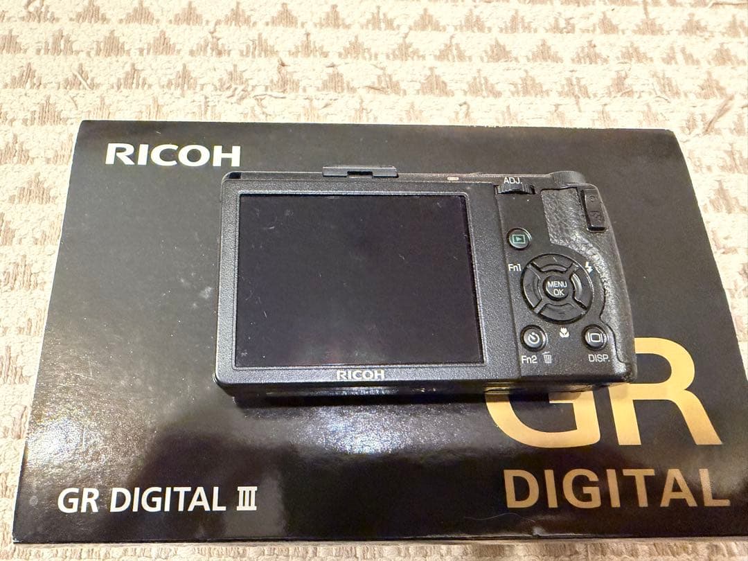 RICOH GR DIGITAL III コンパクトデジタルカメラ
