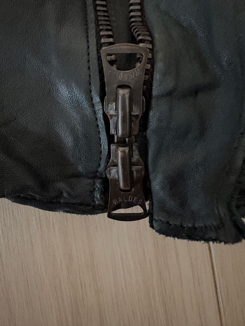 Sisii ブラック レザー シングルライダース