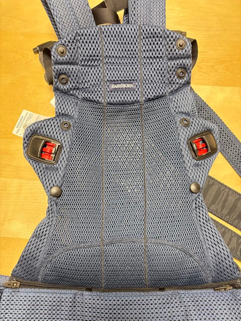 ベビービョルン ハーモニー BABYBJÖRN ネイビー 抱っこひも メッシュ