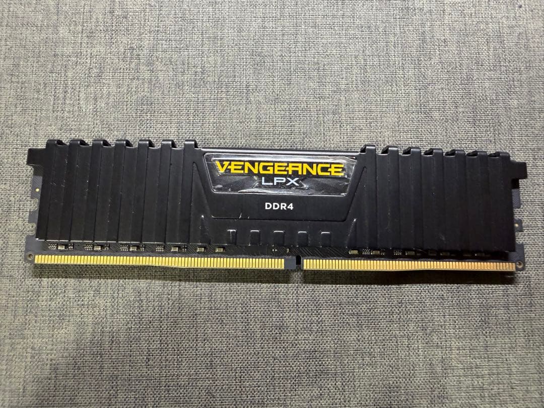 コルセア　メモリー　32GB 3200MHz