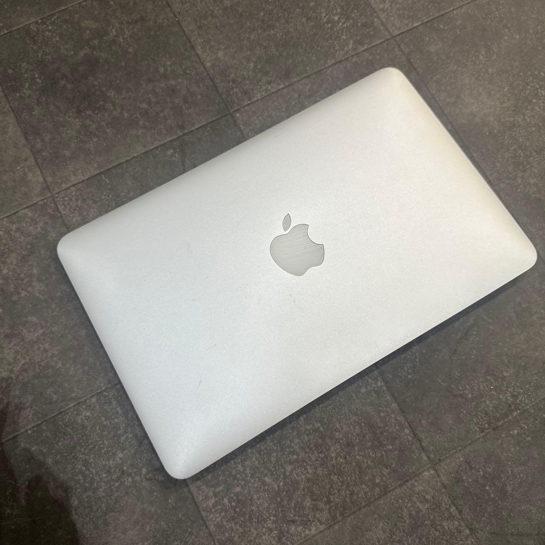 MacBook Air 13インチ シルバー