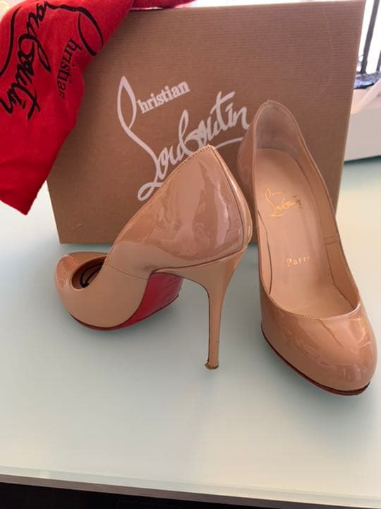 Christian Louboutin クリスチャン ルブタン