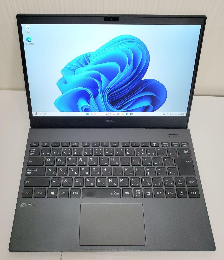 LAVIE Direct PM 第10世代Corei7 16GB 512GB