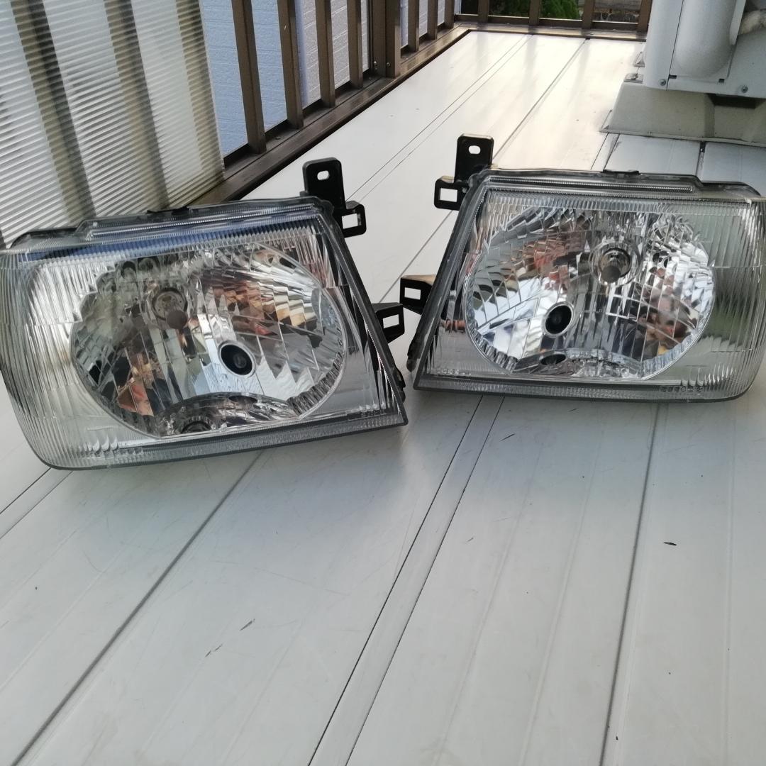 H58A 　パジェロミニ 　ヘッドライト 左右　　レべ付 　（管理NO25）