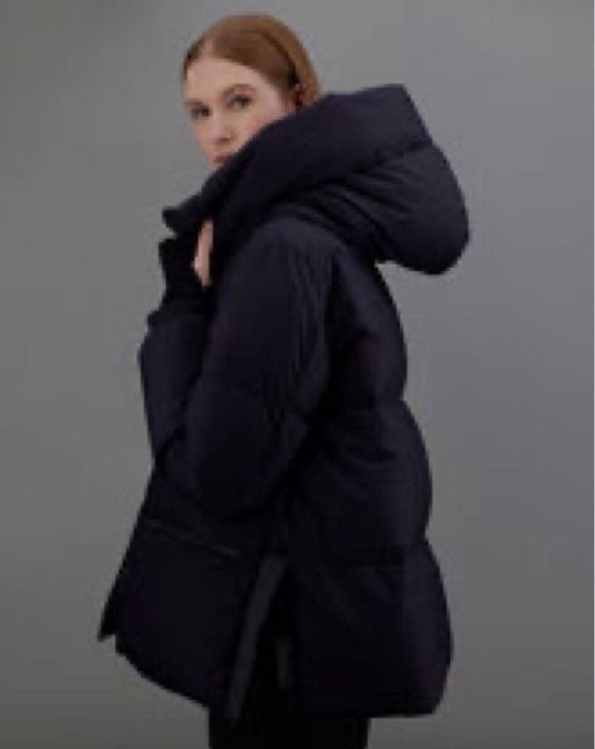 新品　ヘルノ　ゴアテックス　ラミナー　ダウン　ブラック　42 herno