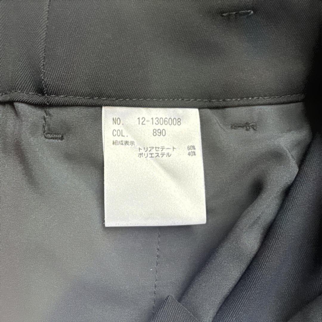 PLST ノーカラー　スーツ　コンフォートリュクス　カラーレスジャケット　パンツ