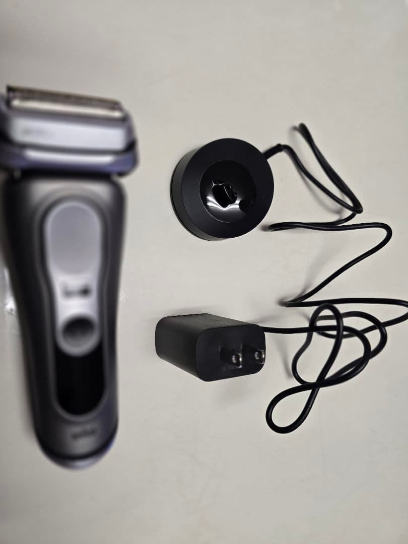 BRAUN 9 PRO+ メンズ電気シェーバー