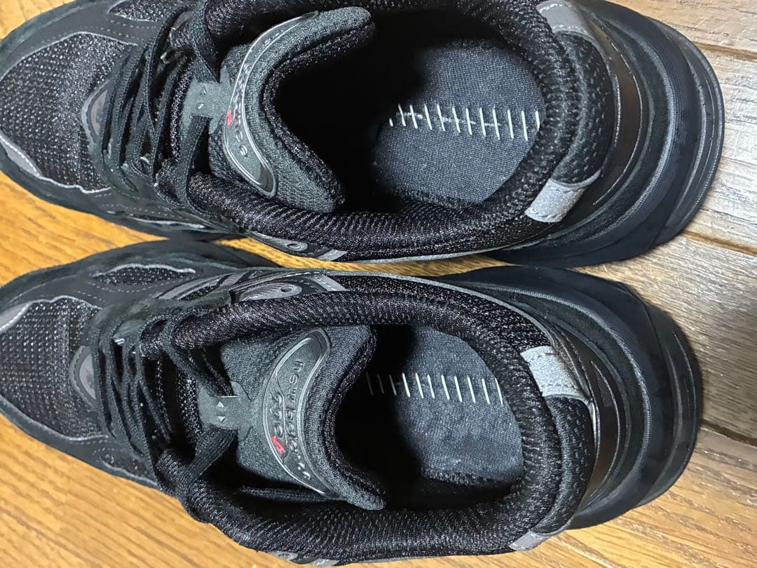 New Balance U990BB6 トリプルブラック