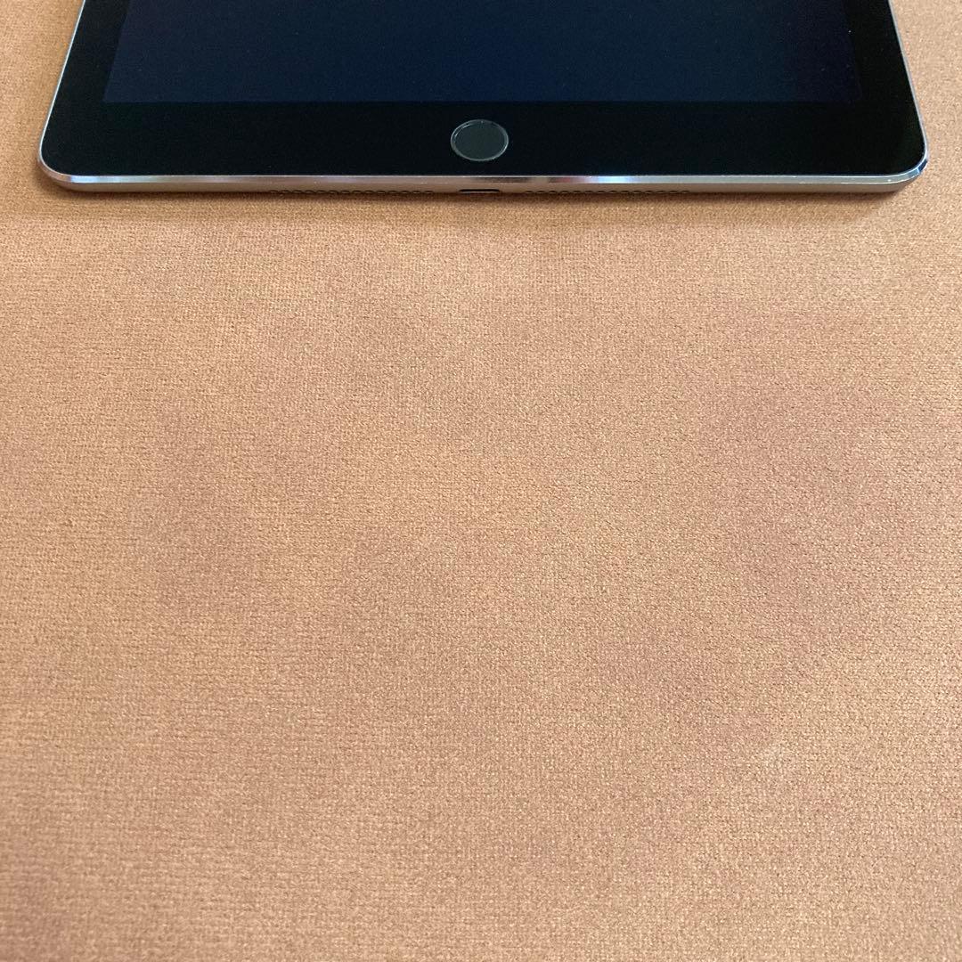 822 美品☆電池最良好☆iPadAir2第2世代128GB WIFIモデル☆