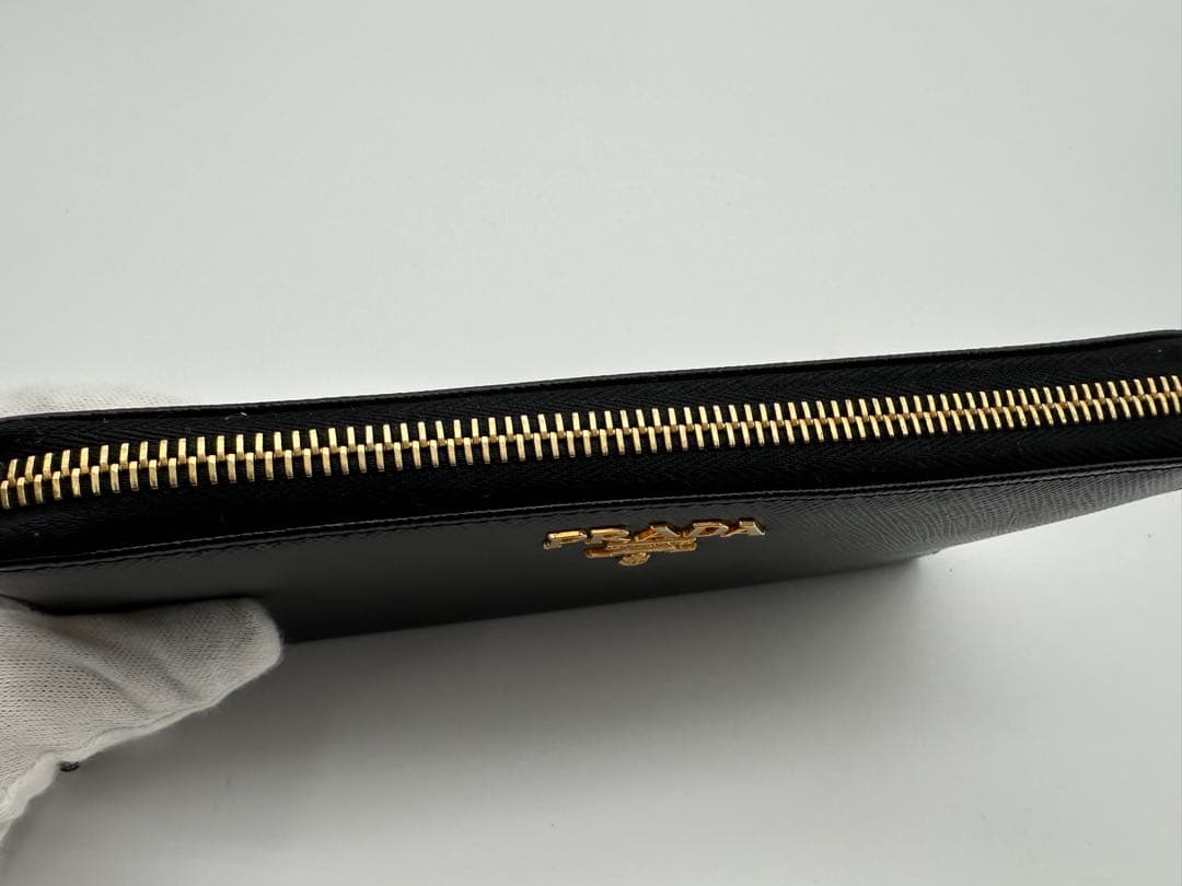 激安！超美品　PRADA ブラック 長財布 サフィアーノレザー