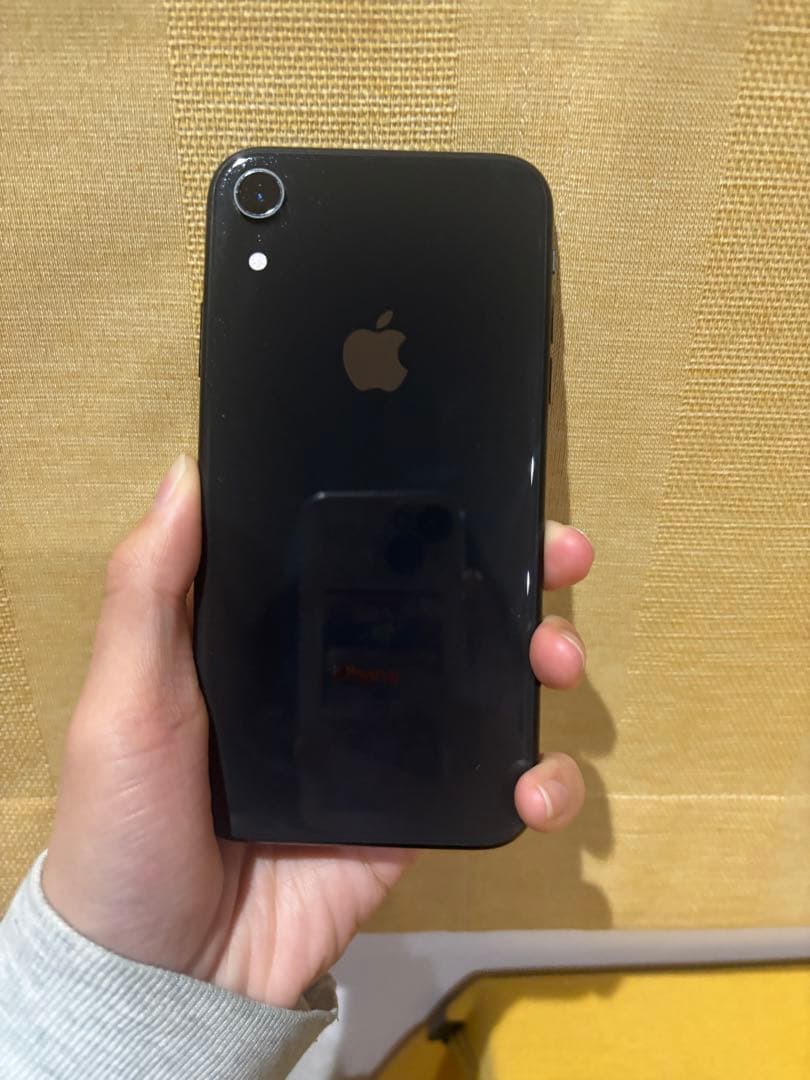 美品iPhone XR Black 64 GB SIMフリー バッテリー81%