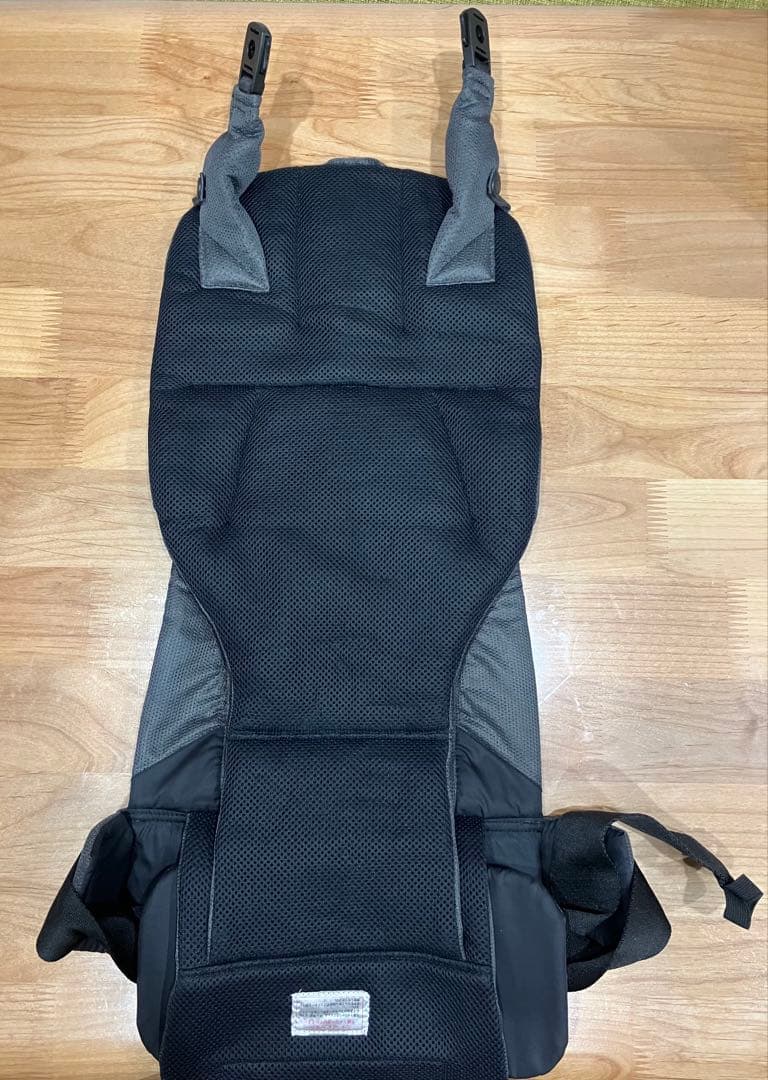 アンジェレッテ ベビーキャリア クアトロエアー3.2