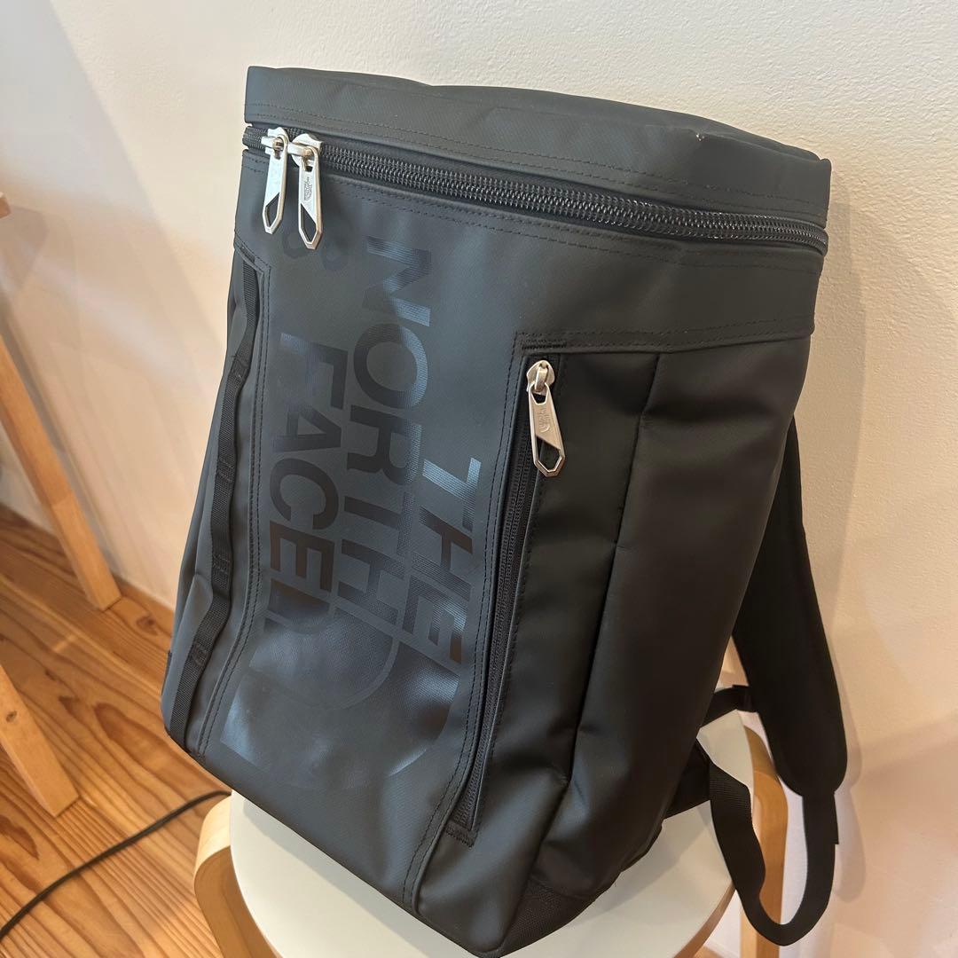 THE NORTH FACE ヒューズボックス キッズリュック 21Lブラック