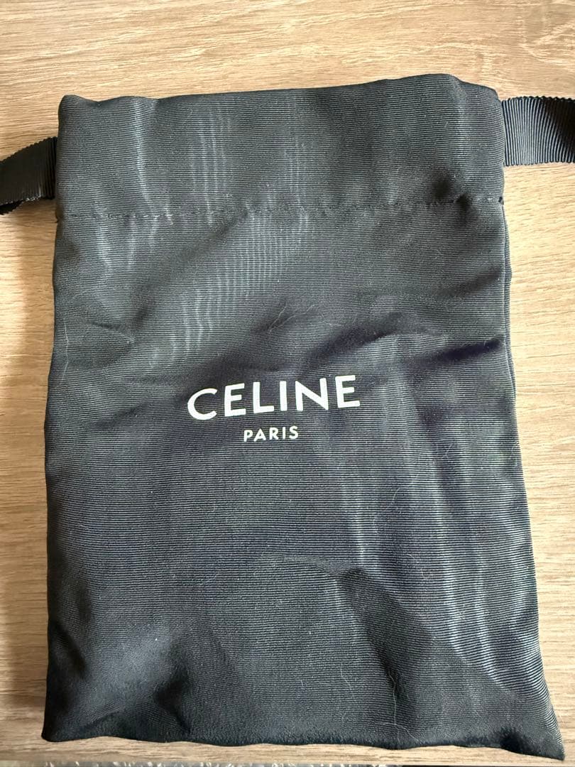 CELINE ライトブルー シュシュ ゴールド装飾付き