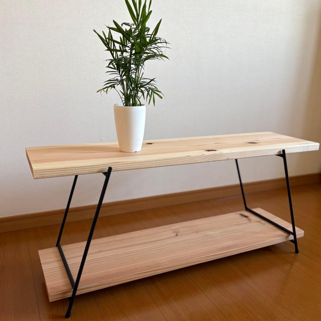 無垢板　アイアンシェルフ　イベント什器　テキーラレッグ　飾り棚　オープンシェルフ