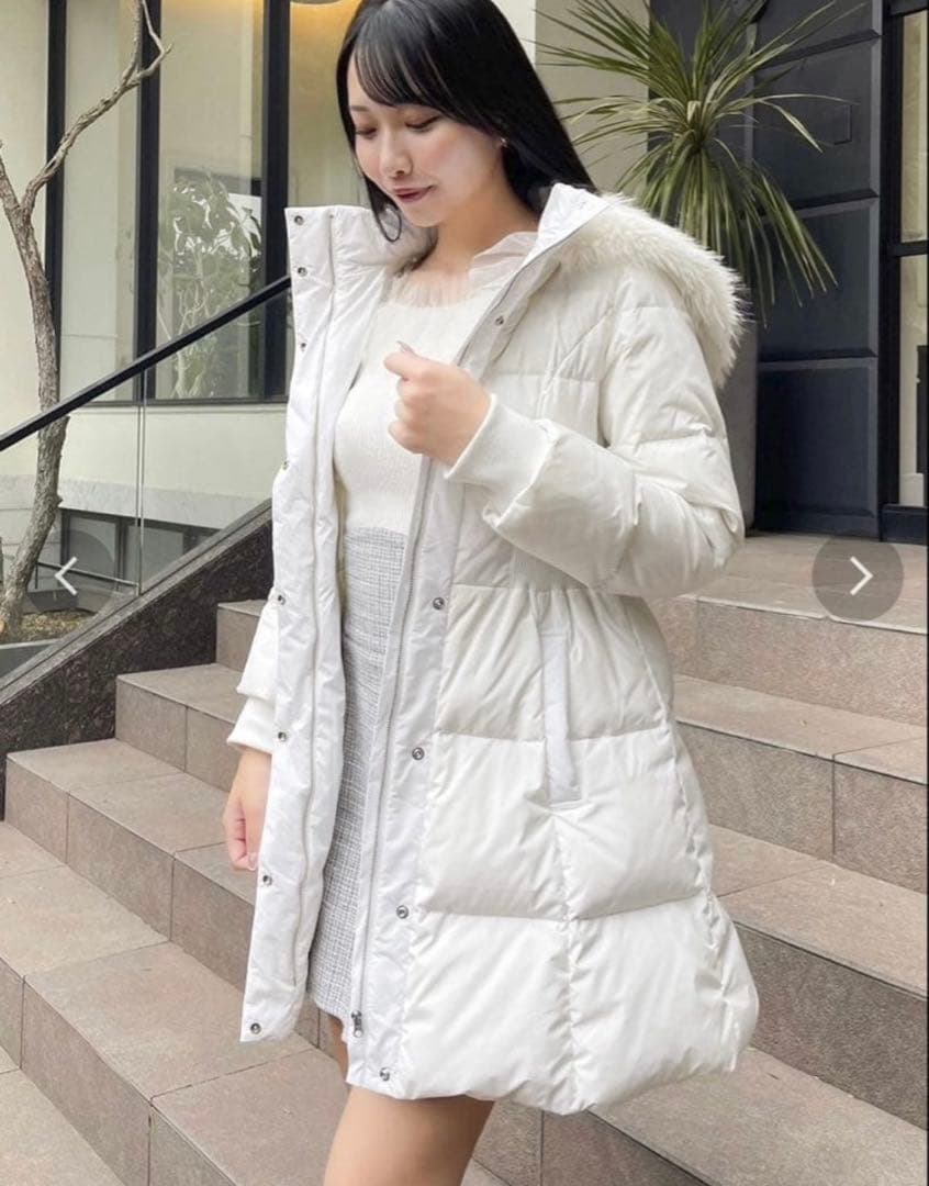 新品　dazzlin ウエストマークレディダウンコート WHT M