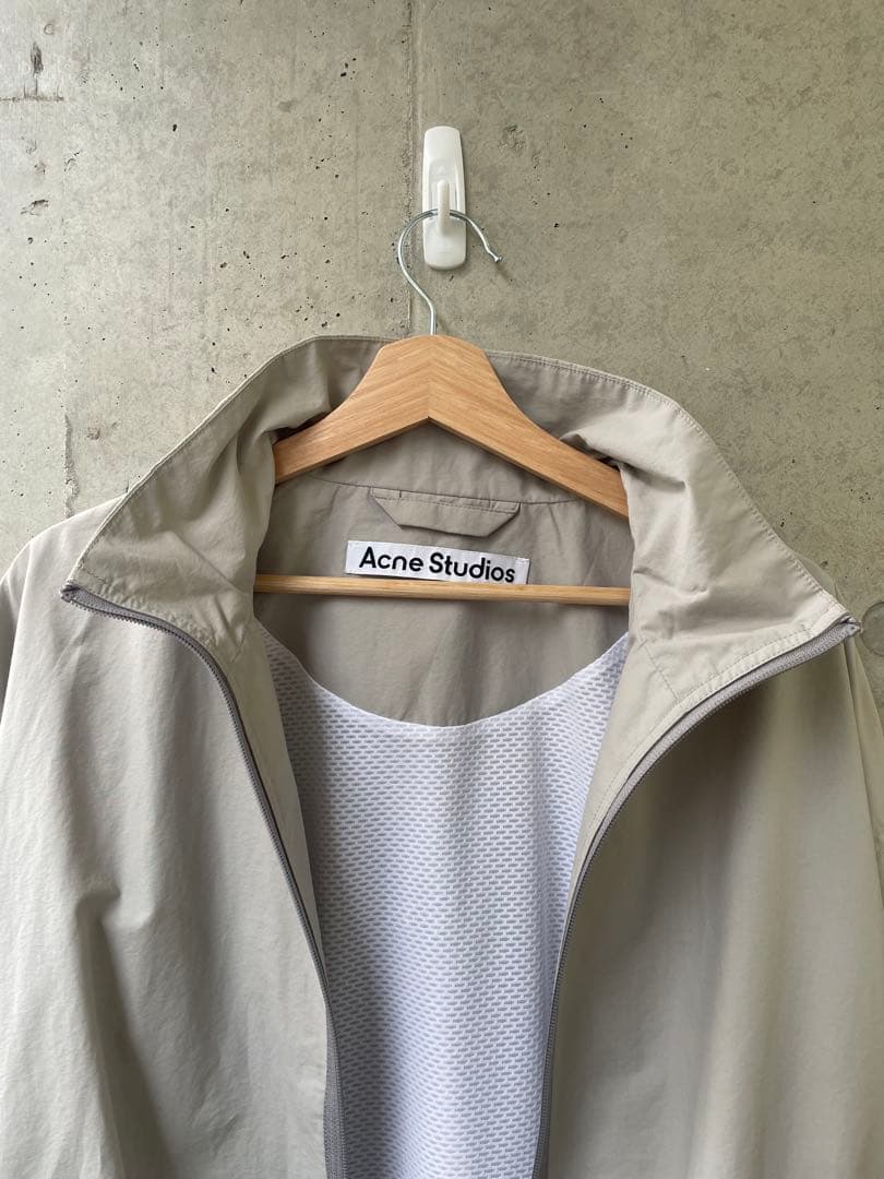 Acne Studios ナイロンジャケット グレー