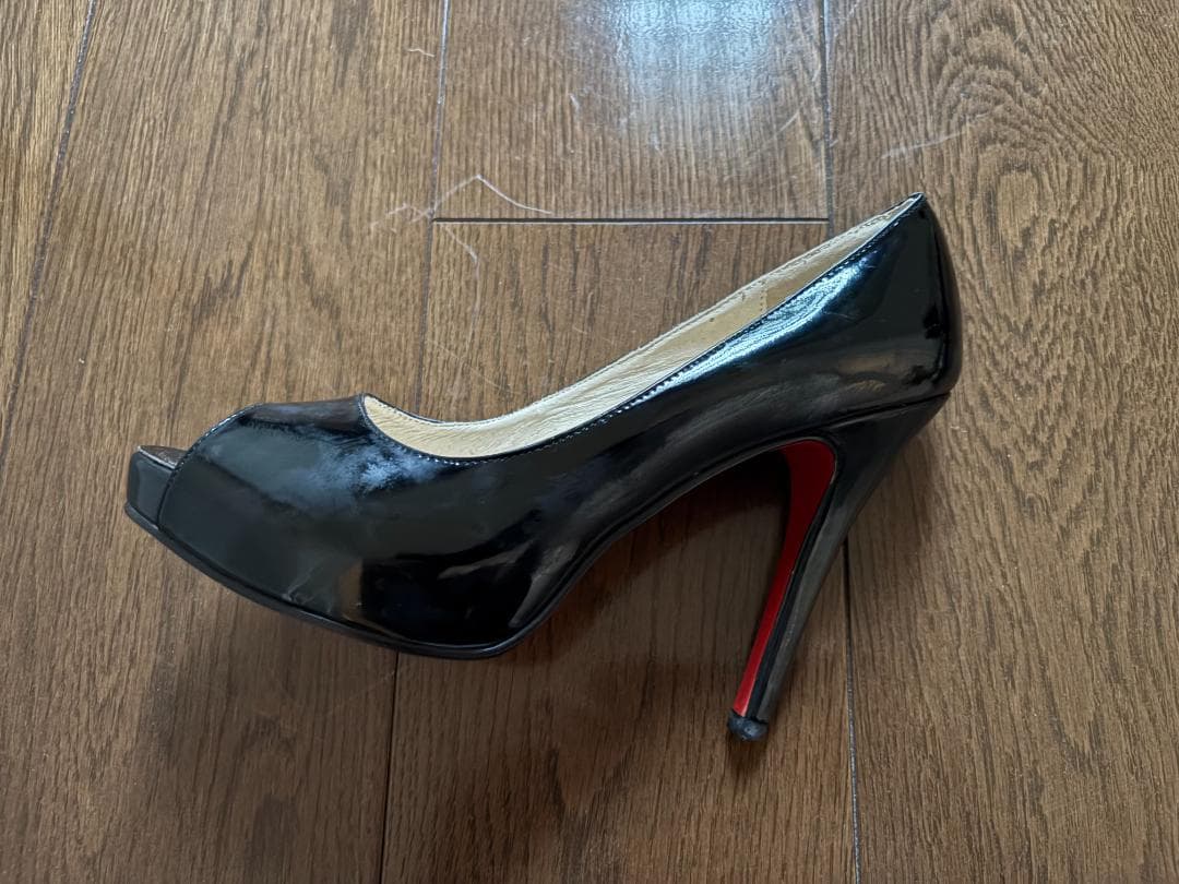 Christian Louboutin （ルブタン）オープントゥ ハイヒール38