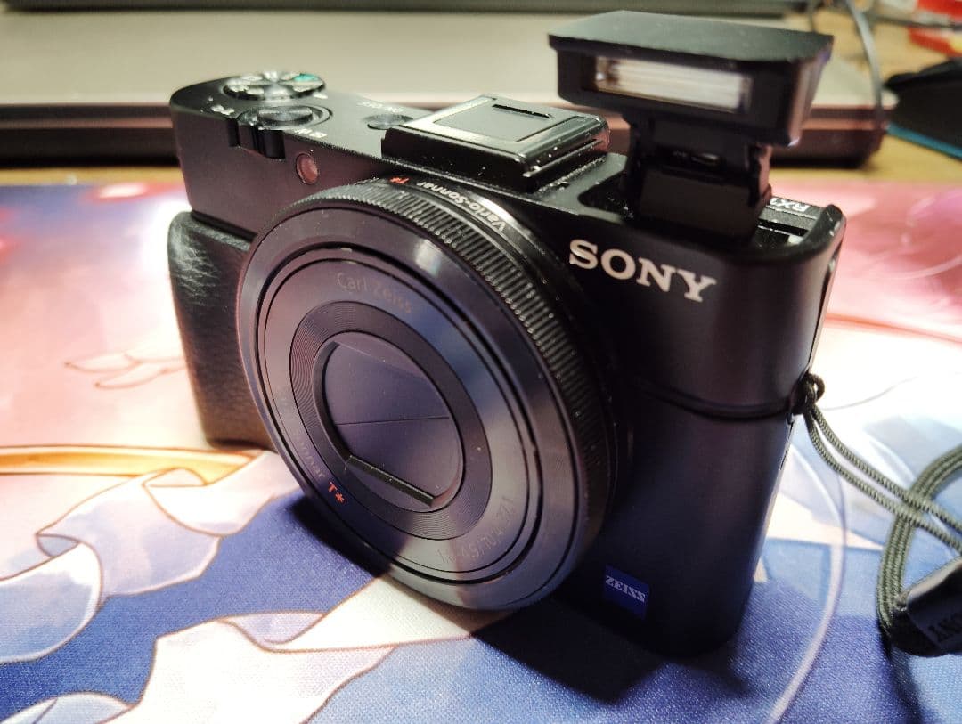 デジタルカメラ Sony Cyber-shot DSC-RX100M2