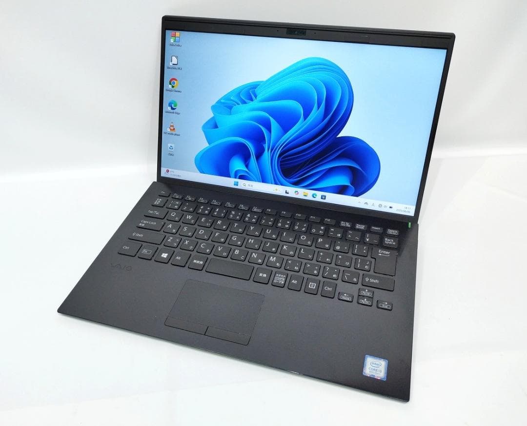 サクリン 人気の薄型VAIO VJPK11C11N 8世代 I3 SSD