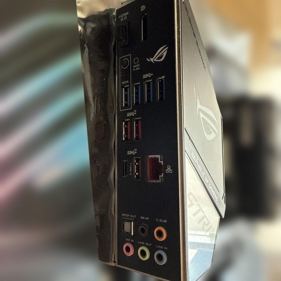 グラフィックボード・グラボ・ビデオカード ASUS ROG Strix RTX2070/X570F/Ryzen93900X