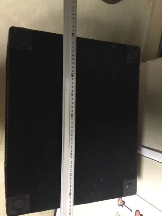 エレクトリックベース用スピーカー