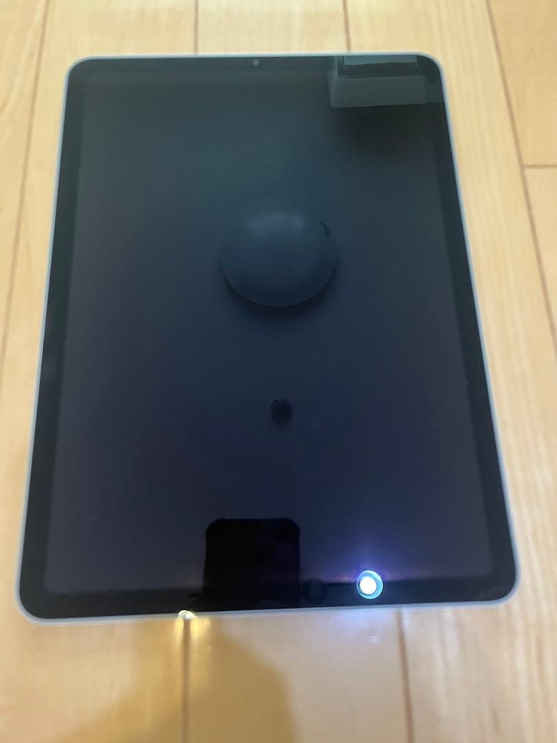 10.9インチiPad Air(第4世代) Wi-Fiモデル 64GB シルバー