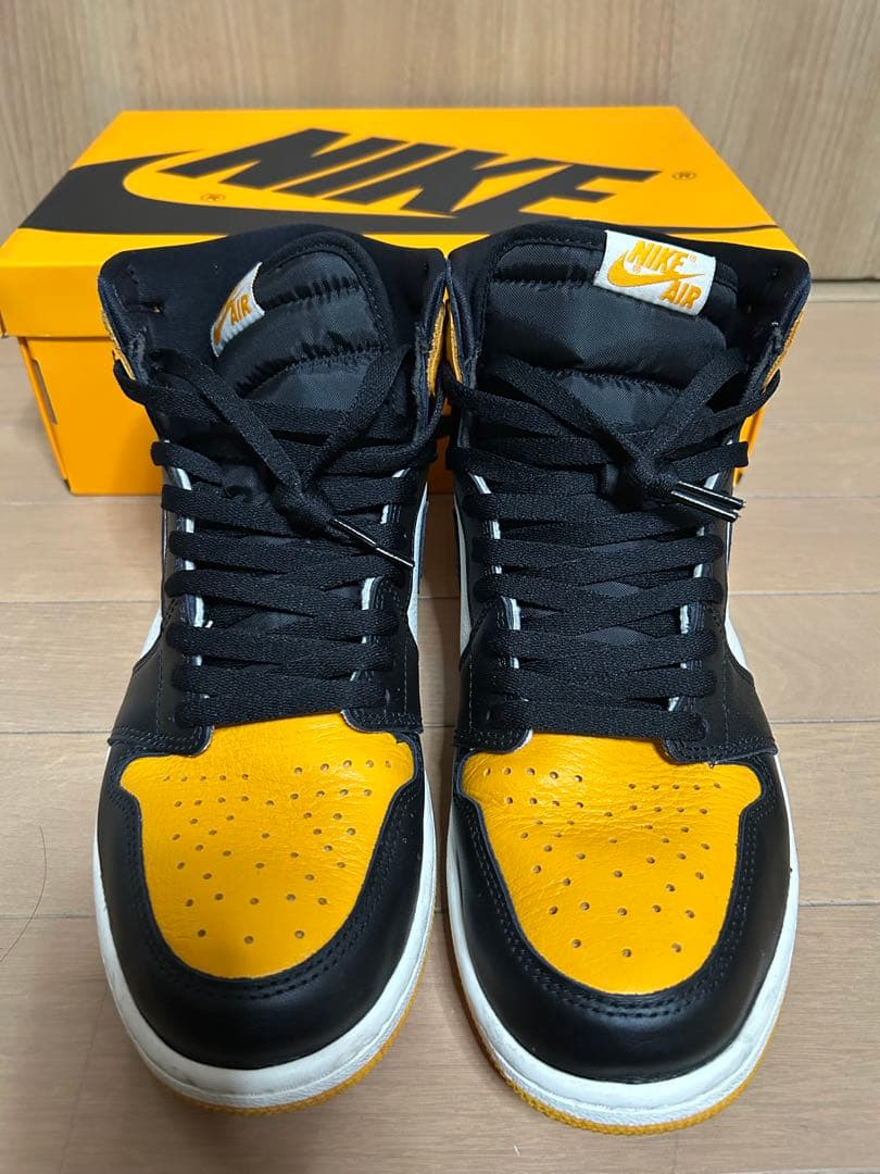 靴 NIKE AIR JORDAN 1 TAXI