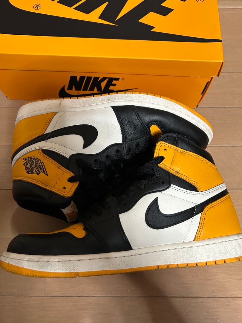 靴 NIKE AIR JORDAN 1 TAXI