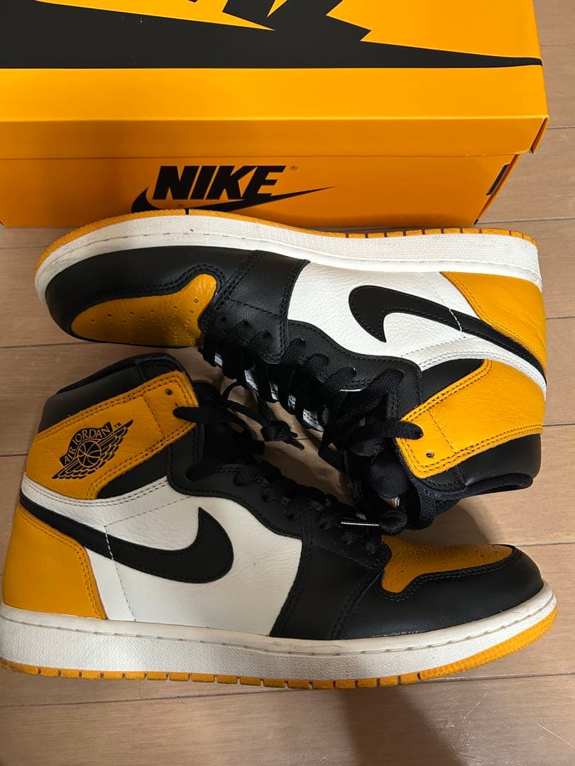 靴 NIKE AIR JORDAN 1 TAXI