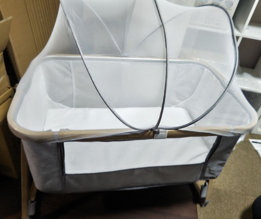 〈展示品✨〉多機能ベビーベッド 浅い木色 6段階調節可能