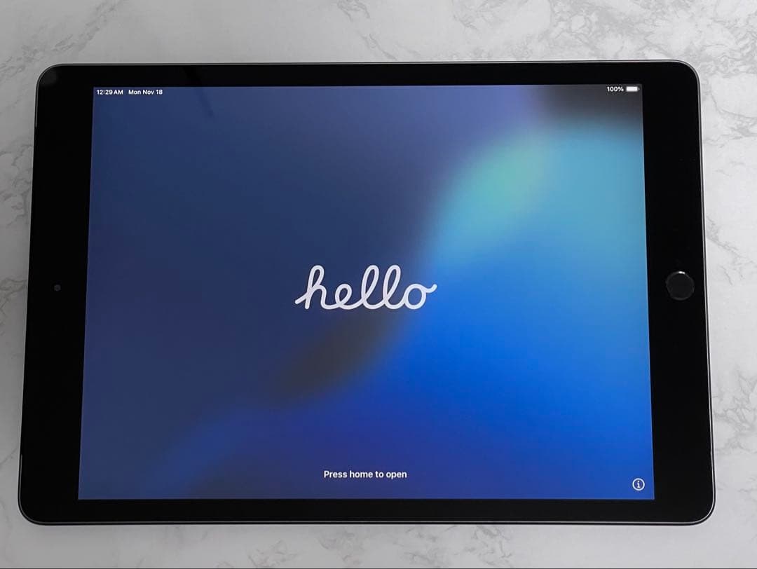 iPad本体 iPad (8th) Wi-Fi + Cellular 128GB