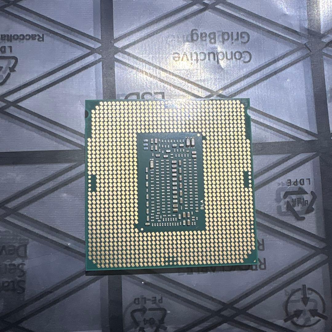 【ジャンク品】Intel Core i7-9700K CPU LGA 1151