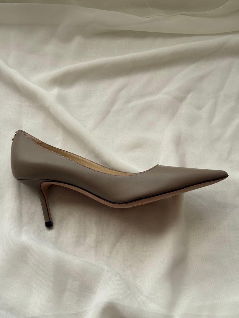 ジミーチュウ ハイヒール レザー パンプス ベージュ