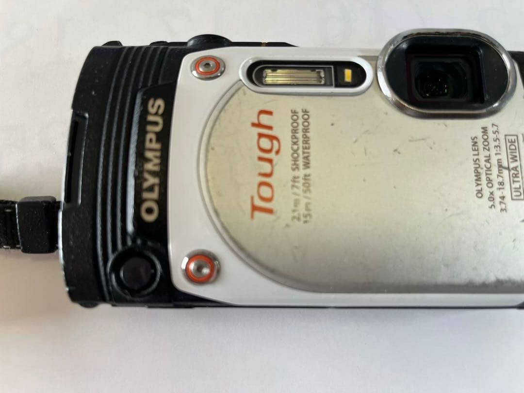 OLYMPUS STYLUS TG-860 シルバー