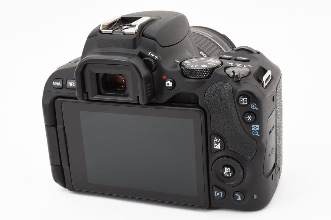 Wi-Fi/動画デジタル一眼レフカメラcanon kiss x9標準レンズセット