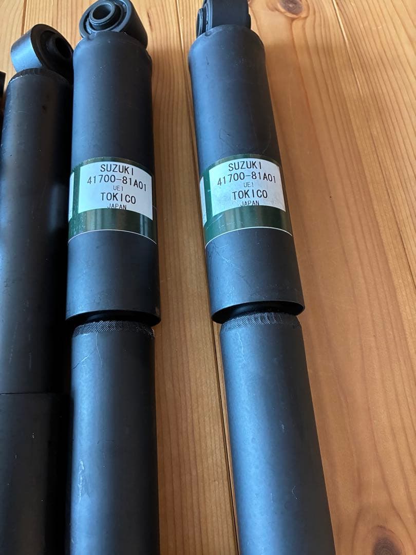 ジムニー JB23W 純正サスペンション2017年新車外し ショック＋スプリング