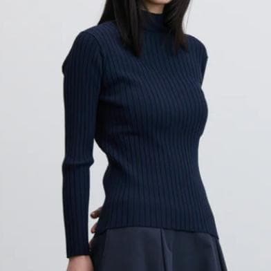 美品　SOEJU ソージュ　ワイドリブタートルネックニット ネイビー M