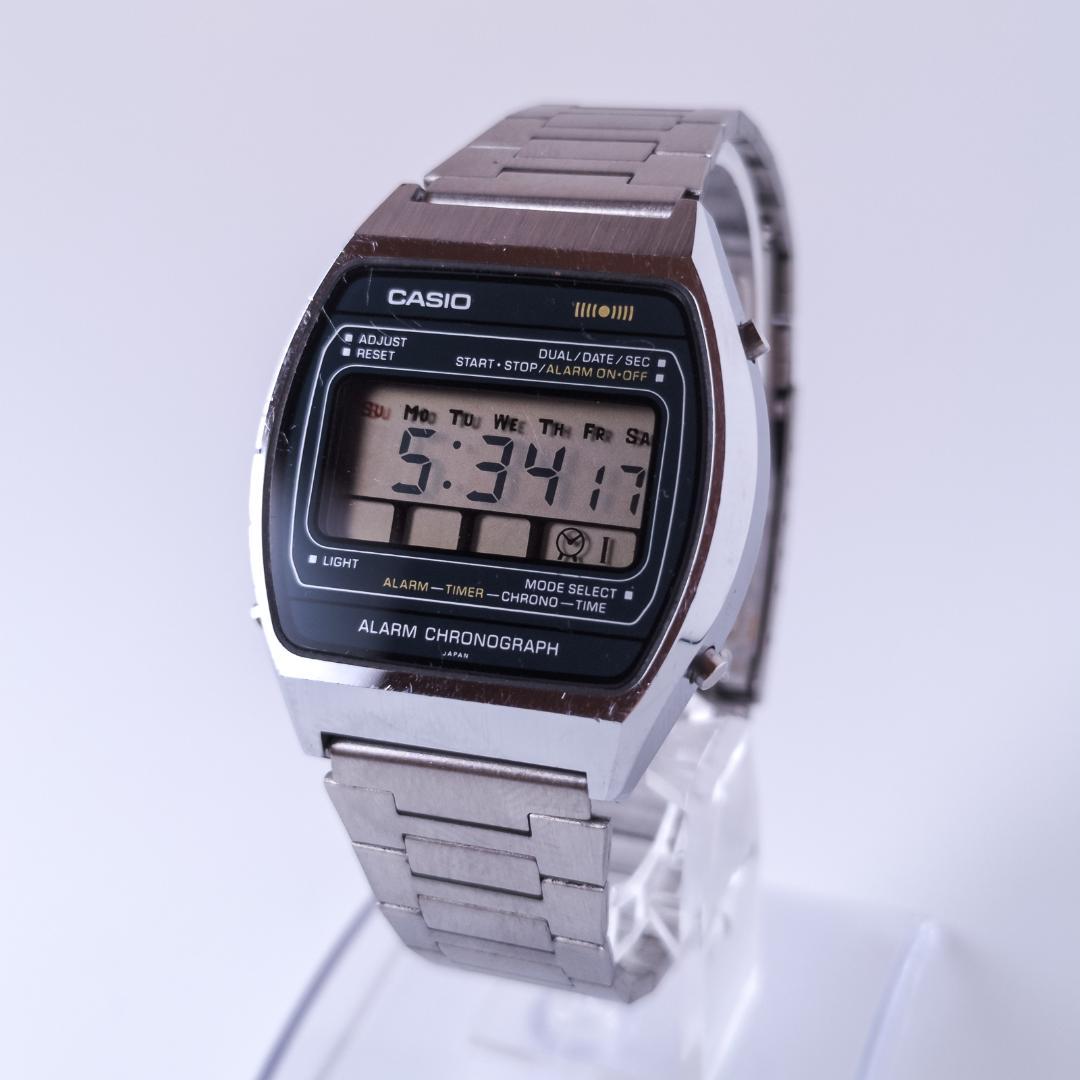 p*o様 CASIO S011 デジタル メンズ 36mm 昭和時代