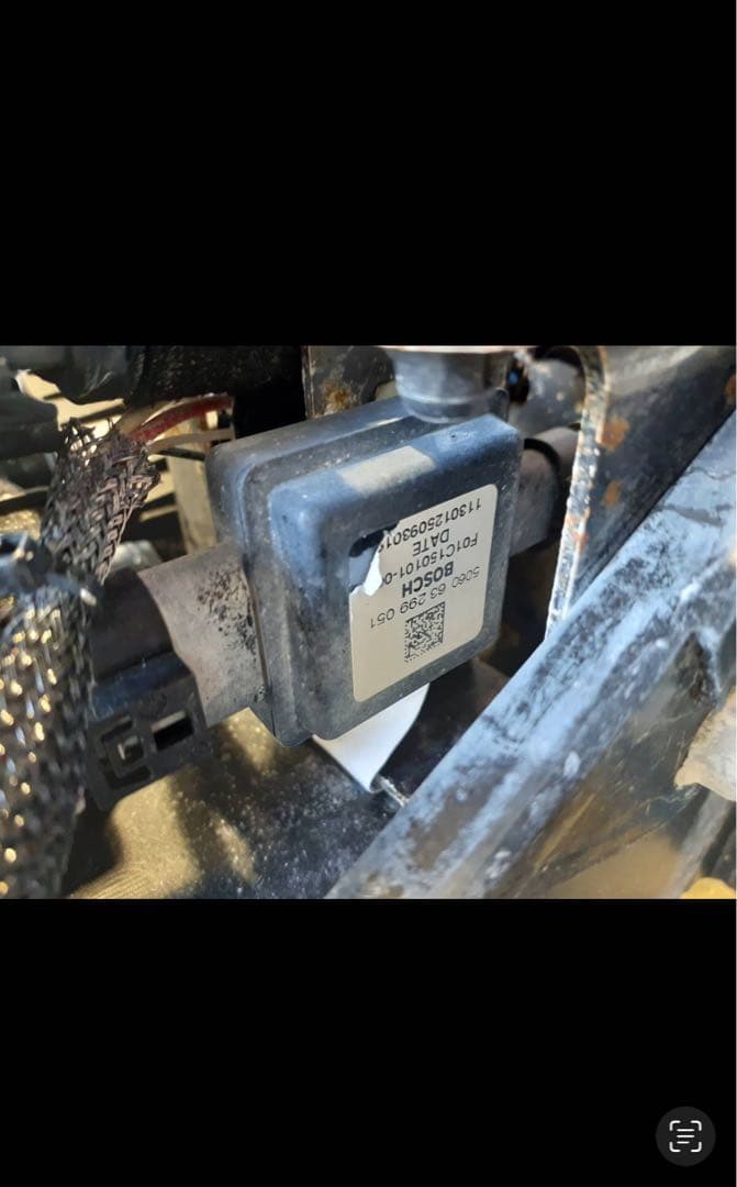 三菱 　ブルーテックキャンター 　4P10 　アドブルータンク 3