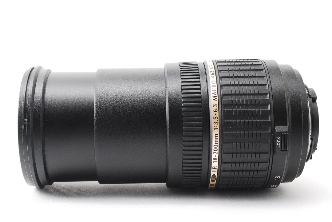 Wi-Fi✨Nikon D7200＋18-200mm 【高性能×高倍率ズーム】