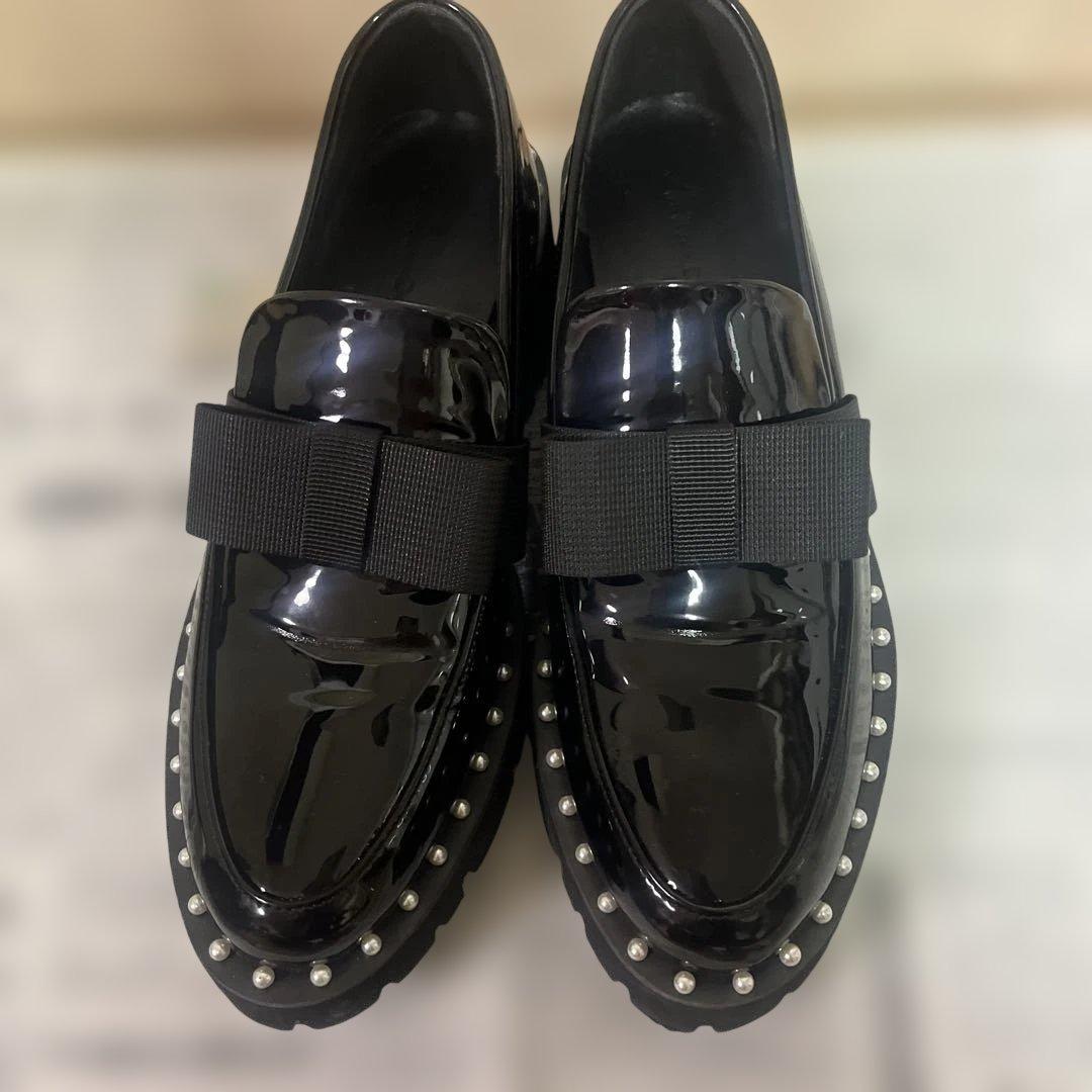 ドノバンアキロン　レザー ローファー パール♩Lサイズ