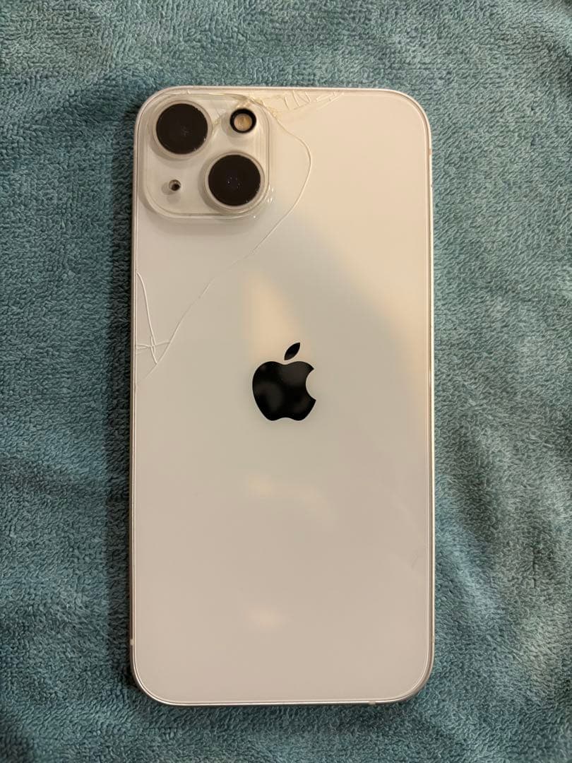 iPhone 13 ホワイト　256GB 背面ガラス割れshimフリー