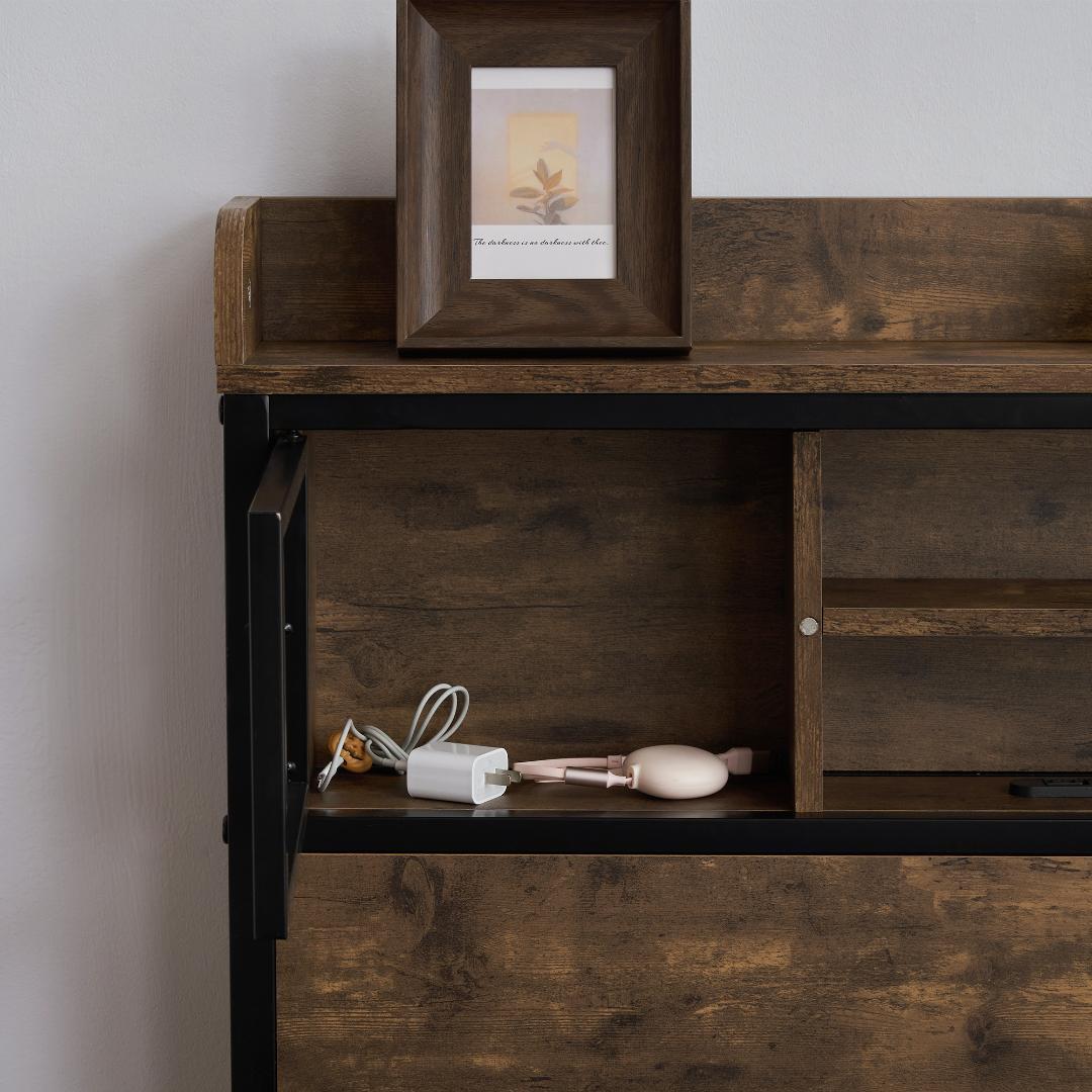 【限定赤字価格ｘ送料無料】ベッドフレーム（SD） パイプベッド コンセント付き